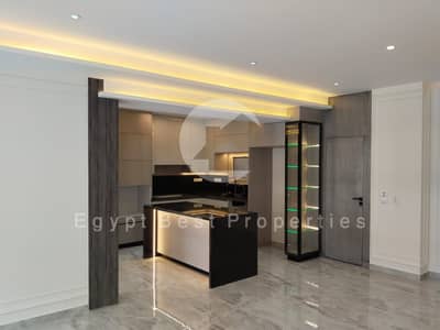 شقة جاهزة للسكن بإطلالة مميزة، بتشطيب كامل للبيع فى كايرو فيستيفال  CFC.