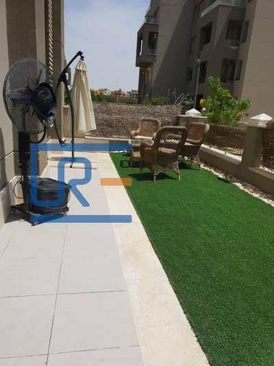 Studio with Garden for rent 88m in village gate