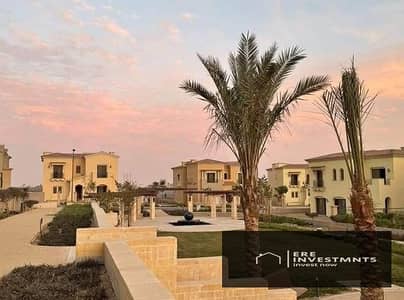 Below market price, a detached villa with a golf view is for sale in City Gate Qatari Diar, Golden Square - ready for immediate occupancy - fully sea-