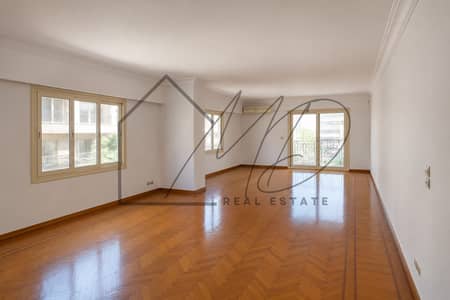 Office premises for rent in Kafr Abdo 200m