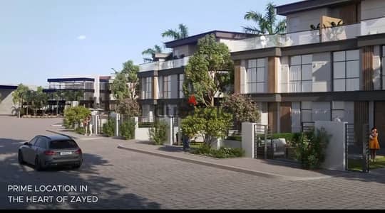 Twin villa with a direct view of the swimming pool next to Sphinx Airport and near The Estates SODIC