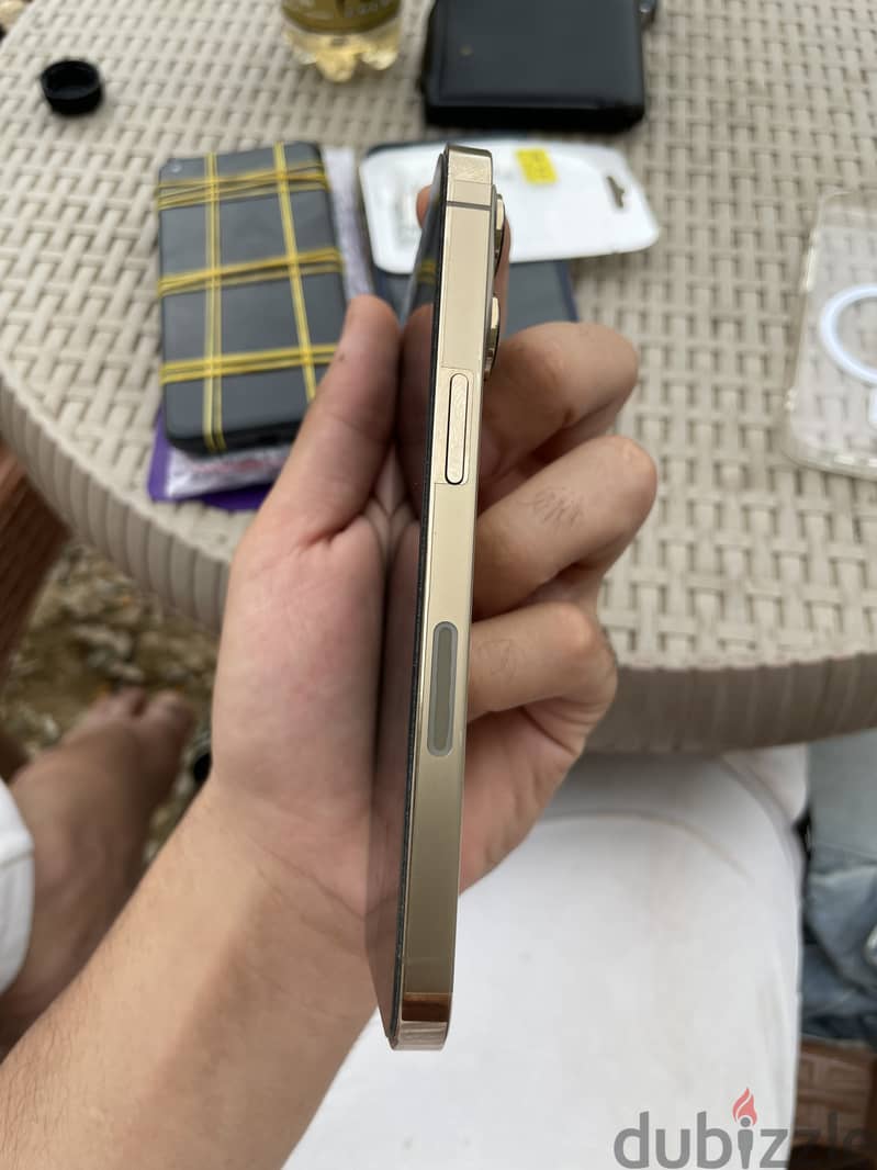 iPhone 13 pro 6