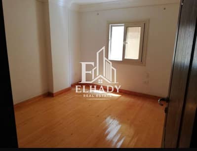 160 sqm Apartment for Sale in Zahraa El Maadi – 13th District