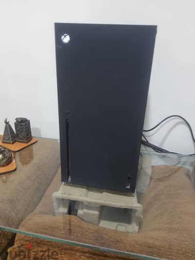 xbox series X + logitech G923 + logitech shifter + 2 Microsoft control