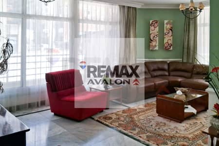 Furnished apartment for rent 180 m Kafr Abdu (Al-Isma'iliyyah Street)