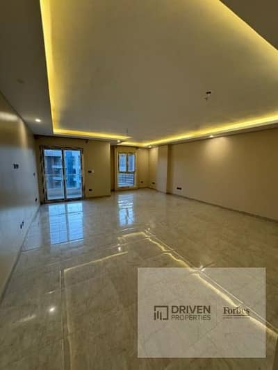 بنتهاوس فاخر بتشطيب ألترا مودرن للبيع في كمبوند زايد ديونز الشيخ زايد الحي السادس      Zayed Dunes Compound Sheikh Zayed 6th District