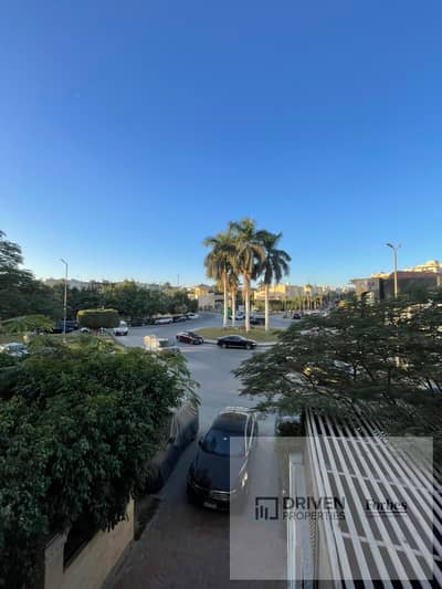 شقة مفروشة بالتكييفات للإيجار في كمبوند حدائق المهندسين الشيخ زايد  الحي الرابع         Hadayek El Mohandessin Compound Sheikh Zayed 4th District