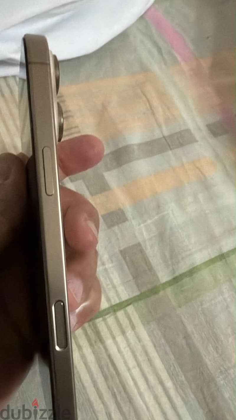 Iphone 16 pro max 1