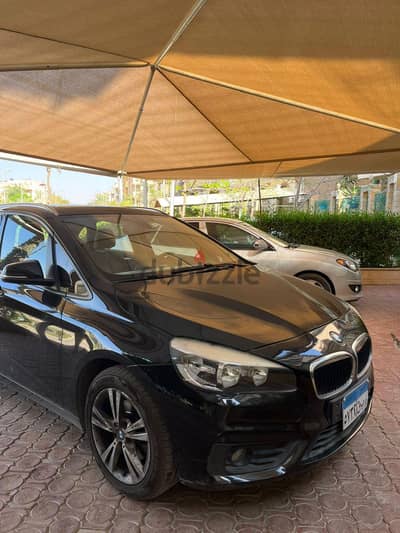 بي ام دبليو 218 i 2015