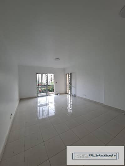 شقه قانون للإيجار بموقع مميز جدا في مدينه الرحاب القاهره الجديده elrehab city new cairo