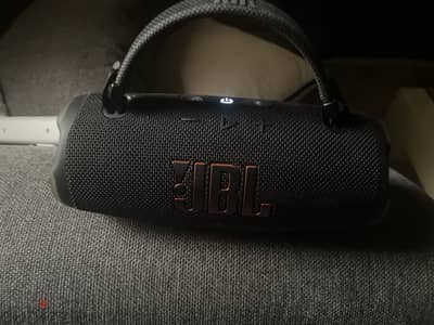 JBL Charge 6
