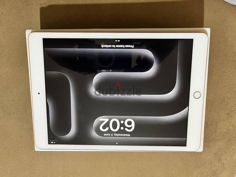Ipad 8th gen 32gb 3