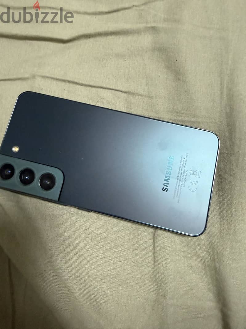 Samsung S22 1