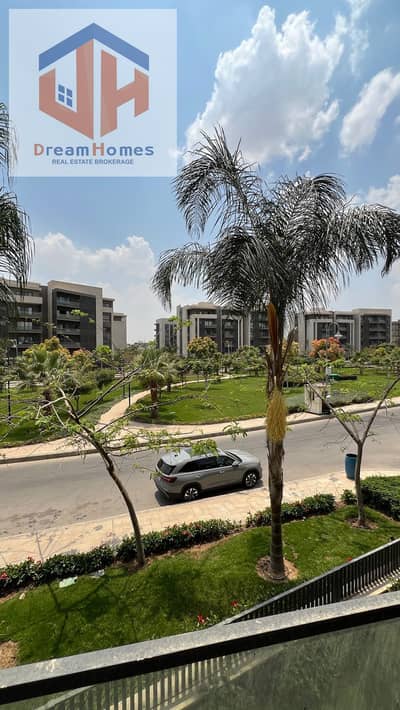 Apartment for sale in Madinaty - Privado Compound  A unique opportunity for living or investing in one of the best projects in Madinaty.   Area: 100 meters