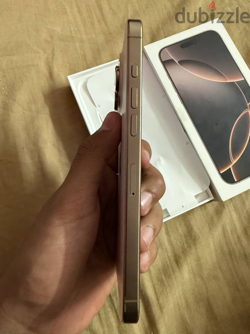 Apple - iPhone 16 Pro Max 2