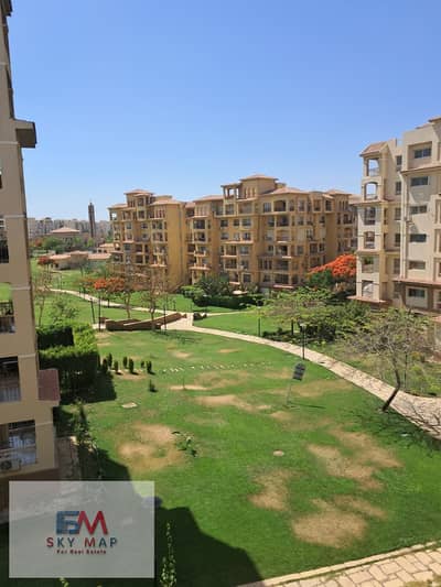 A distinctive apartment for rent in Madinaty, 175 sq m, in B1, with a garden view.
