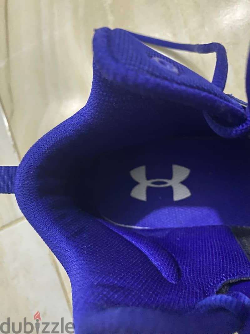 under Armour 3