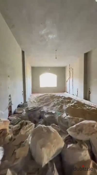 شقه للبيع في الشيخ زايد الحي التامن نص تشطيب