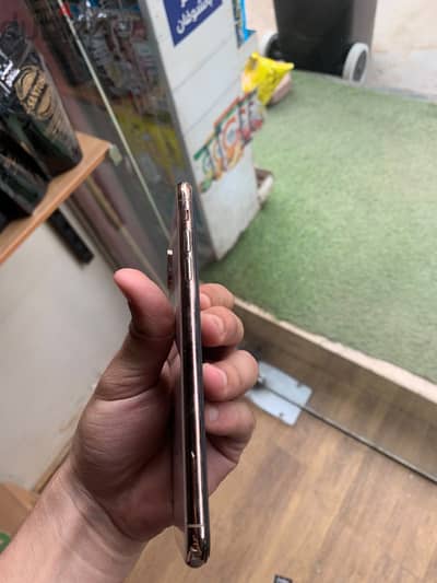 Apple - iPhone XS Max
