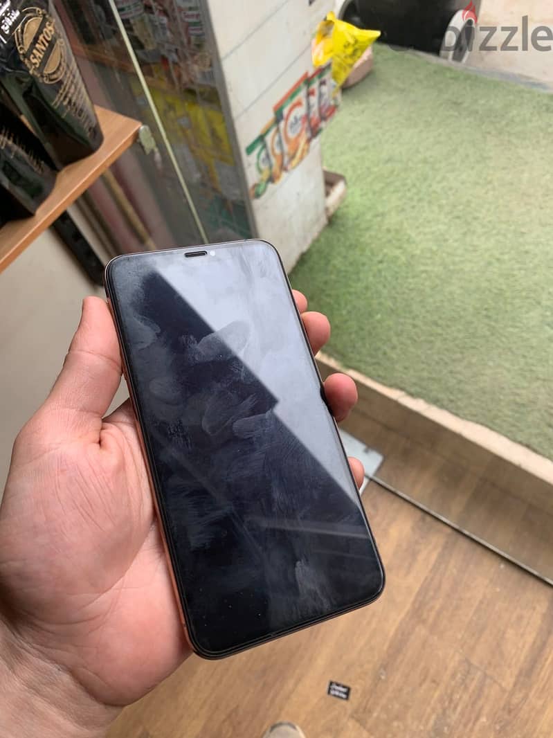 Apple - iPhone XS Max 1
