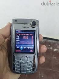 بحالة الزيرو بسبب الركنه لم يستخدم من زمن نوكيا 6680 فنلندى حاله نادره