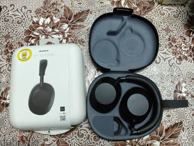 Sony WH-1000XM6 Noise Cancelling Headphones black استخدام ٢٣ يوم فقط