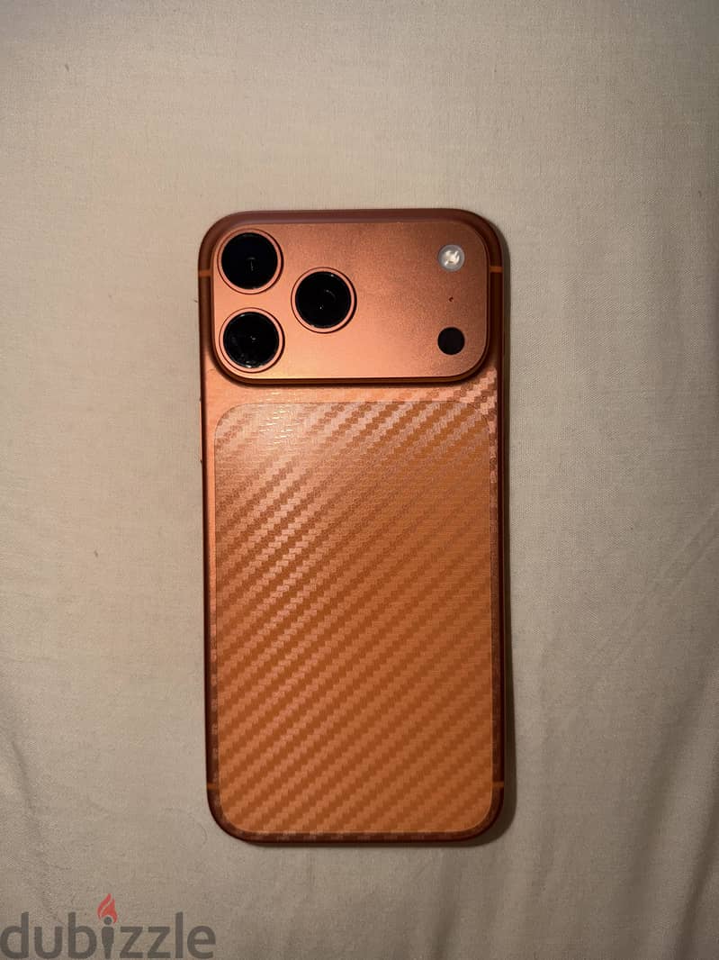 Apple - iPhone 17 Pro Max 4