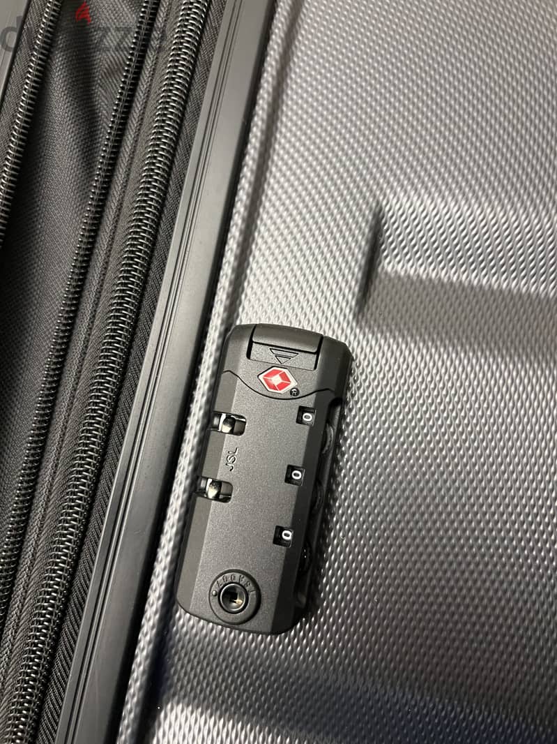 Delsey securitech 5