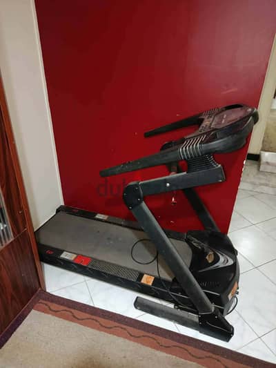 مشاية رياضية