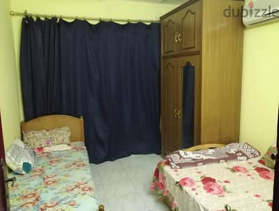 غرفة نوم سرير ١٢٠ سم ، سرير ٩٠ سم دولاب مفصلي وكومودينو