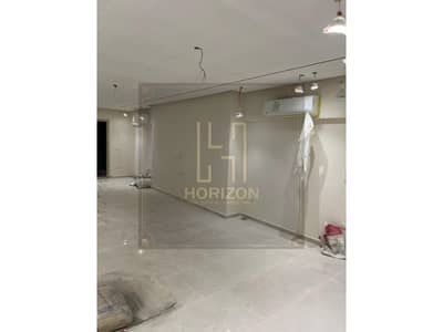 شقه 3 نوم اول سكن للايجار فى كمبوند جاليريا مون فالى apartment for rent in Galleria Moon Valley