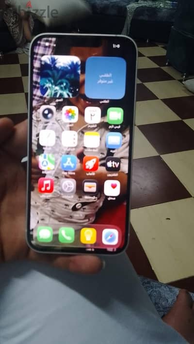 آبل - آيفون 14 بلس
