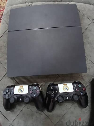 جهاز بلايستيشن ٤