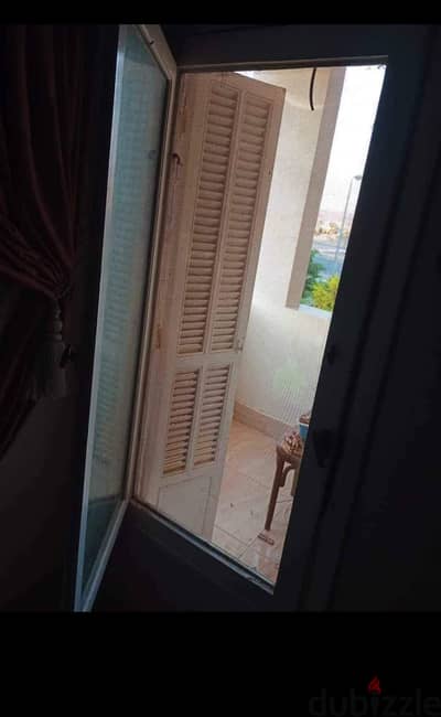 بيع ضلفه باب بلكونه