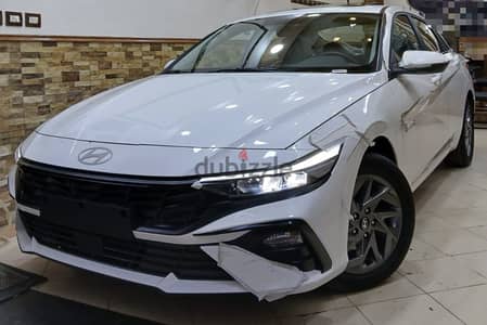 Hyundai Elantra 2025