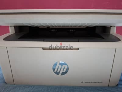 Hp laserjet pro MFP M28a ( حالة ممتازة وبالكرتونة الخاصة به )