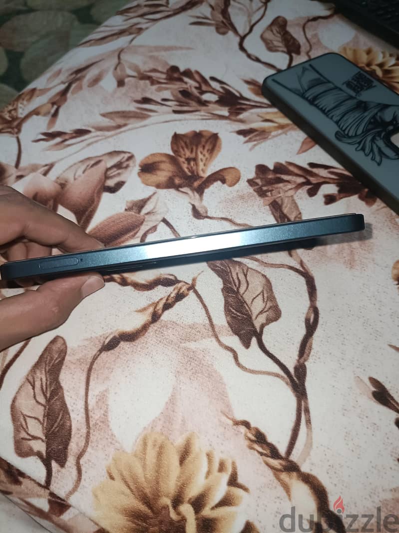 OPPO Reno11 F 3