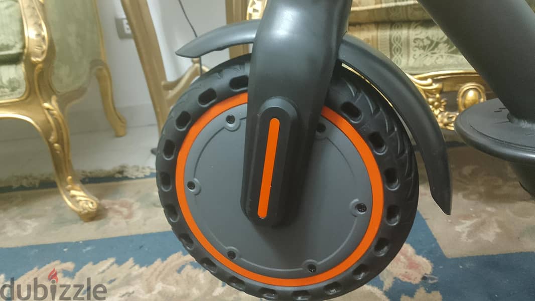 KUGOOKIRIN E SCOOTER 1
