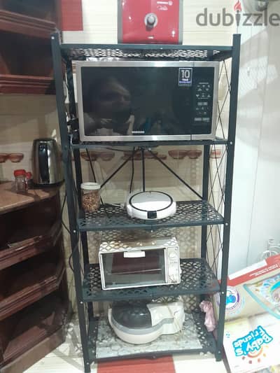 حامل متعدد الاغراض