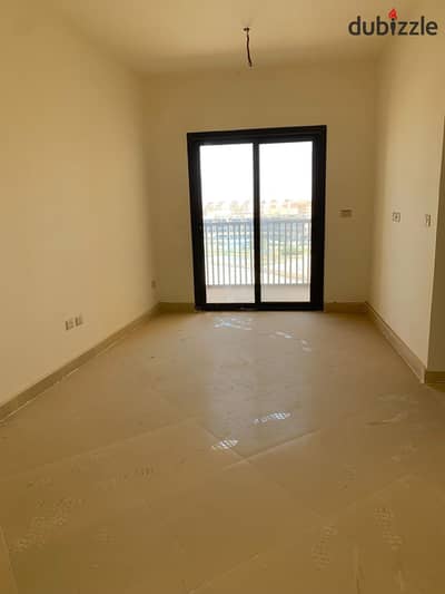 For rent apartment compound Neom October next to Mountain View