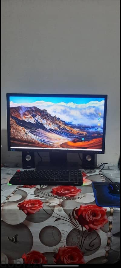 شاشة كمبيوتر سامسونج