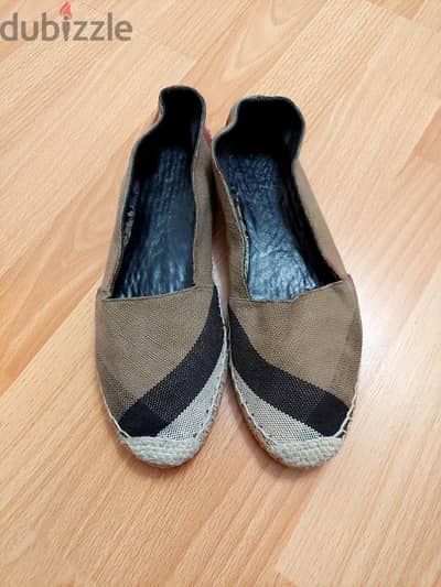 Original Burberry flat size 38.5