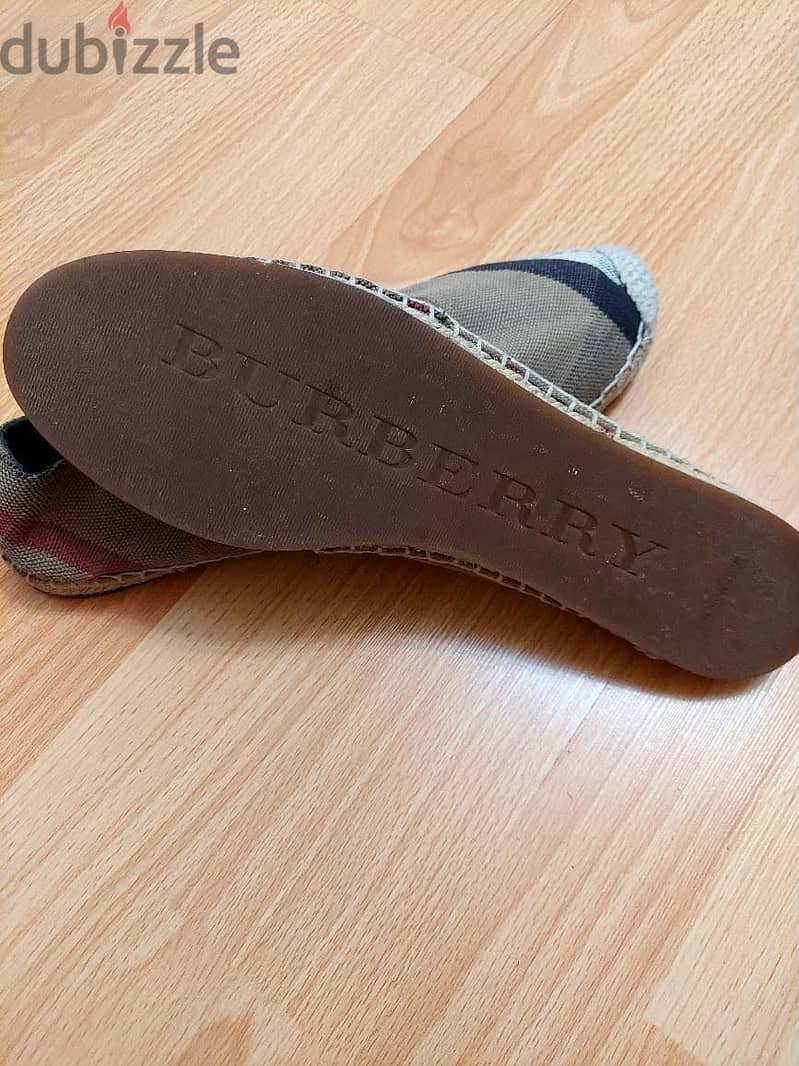 Original Burberry flat size 38.5 1