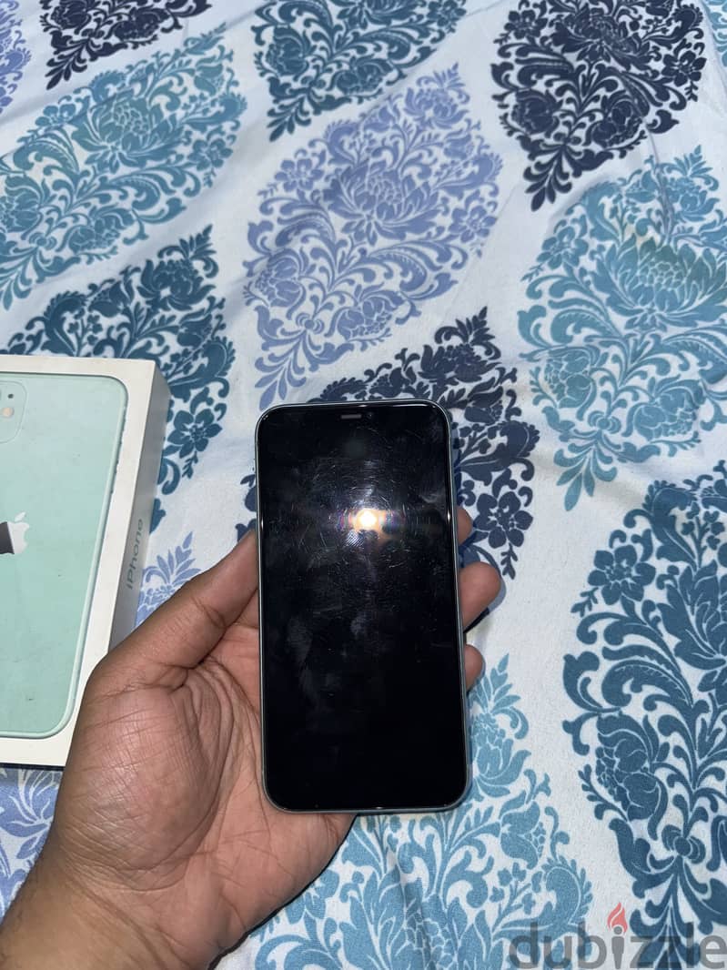 Apple - iPhone 11 3