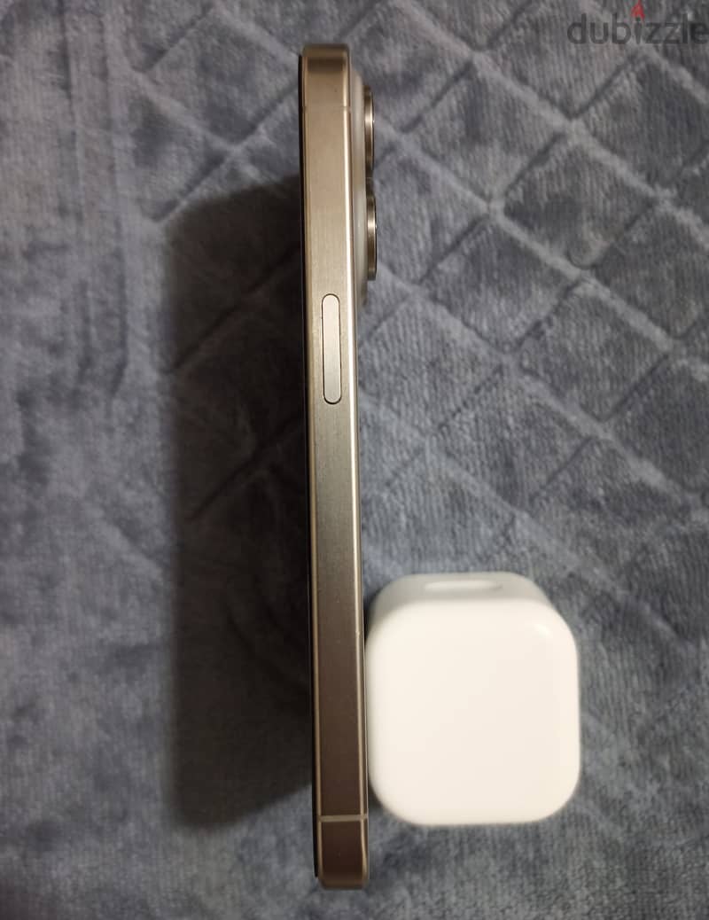 Apple - iPhone 15 Pro 4