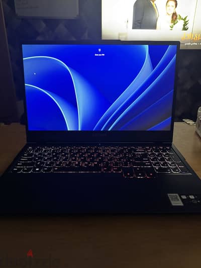 Lenovo legion 5 rtx 3060 / intel i7 / 1TB ssd / generation 11th