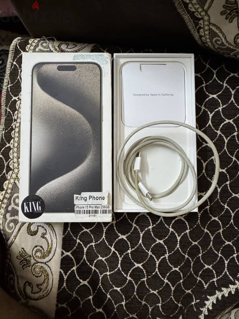 Apple - iPhone 15 Pro Max 1