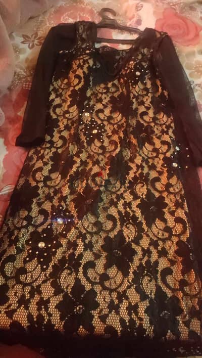 فساتين سواريه