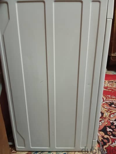غساله اريستون ايطالي