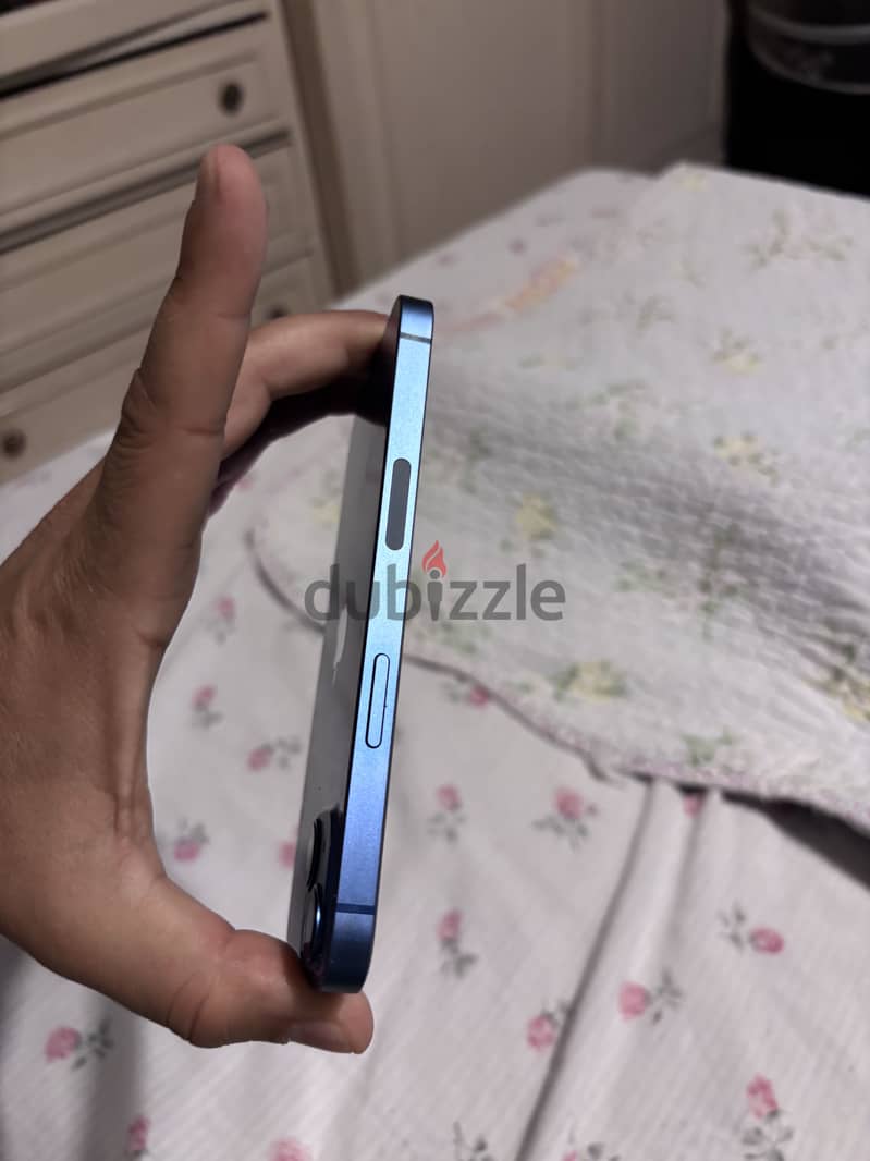 Apple - iPhone 13 1
